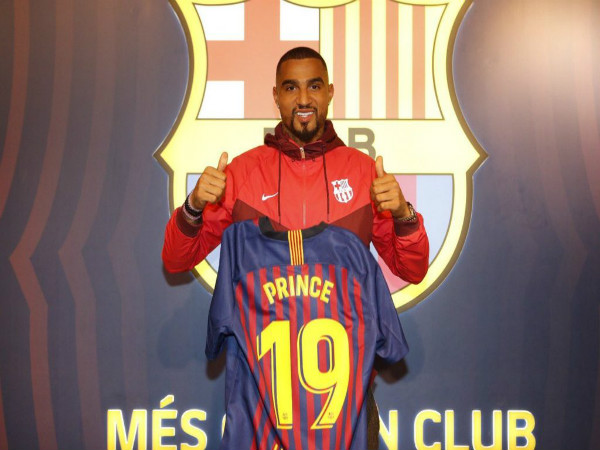 Tin bóng đá Quốc tế 22/1: Boateng bất ngờ gia nhập Barca