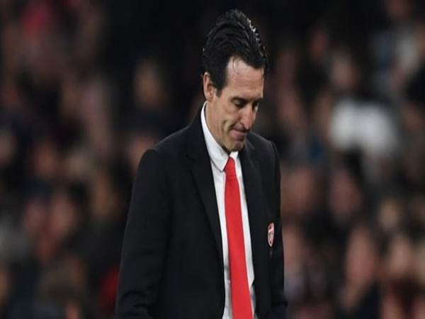 Unai Emery đứng trước nguy cơ bị sa thải