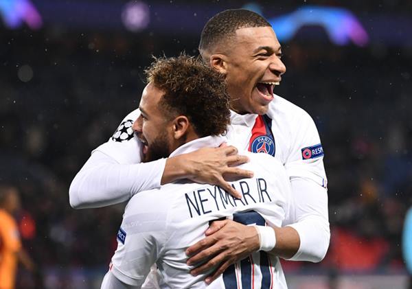 Tin bóng đá quốc tế 23/8: PSG đã chi bao nhiêu tiền để vào chung kết Champions League