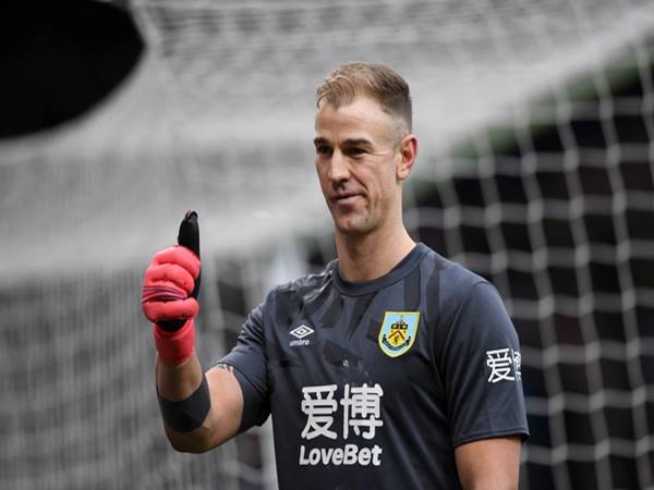 Tin bóng đá chiều 18/8: Joe Hart ra mắt Tottenham