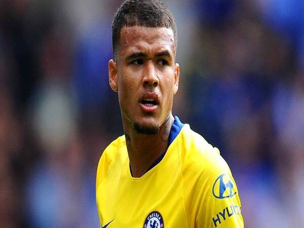 Bóng đá Anh trưa 13/1: Kenedy được Chelsea gọi về từ Flamengo