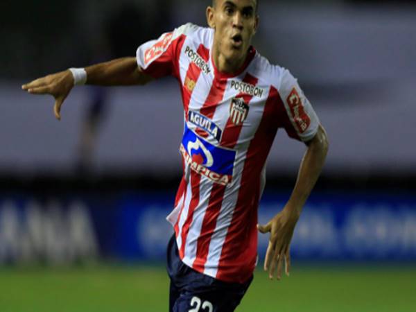 Luis trong mầu so Atlético Junior